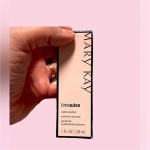 Mary Kay timewise night solution for dry to oily skin